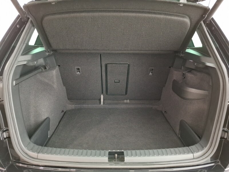 Used Skoda Karoq 2024 for sale - 77652625: Photo 8