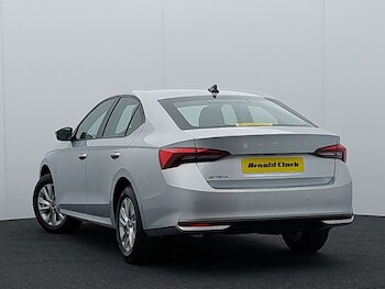 Used Skoda Octavia 2025 for sale - 75955024: Photo
