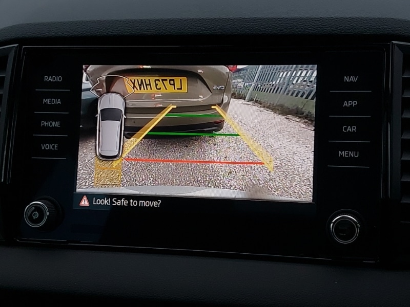 Used Skoda Karoq 2024 for sale - 77664561: Photo 10