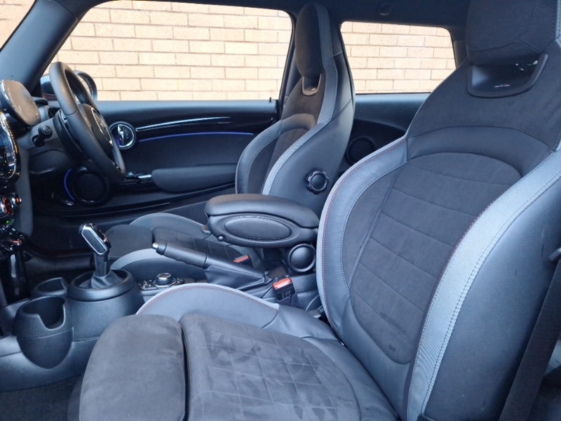 Used MINI Hatch 2023 for sale - 77273570: Photo 5