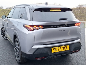 Used Peugeot 5008 2025 for sale - 78581062: Photo
