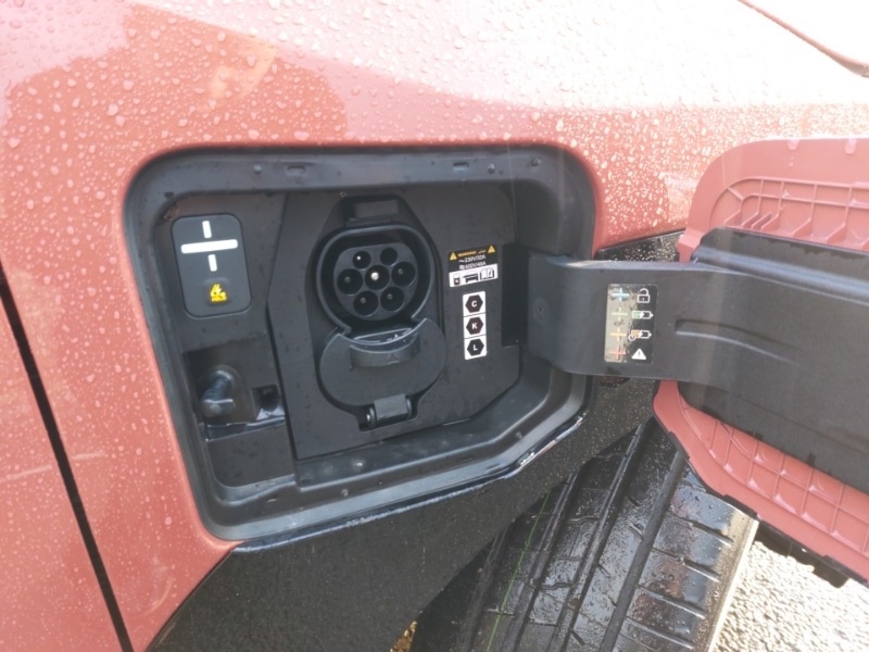 Used Kia EV3 2025 for sale - 77361120: Photo 12