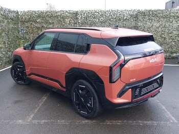 Used Kia EV3 2025 for sale - 77361120: Photo