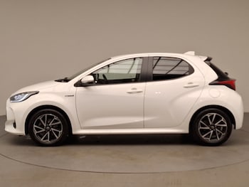 Used Toyota Yaris 2021 for sale - 77003964: Photo