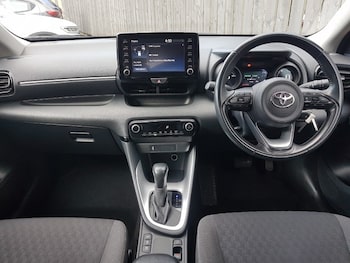 Used Toyota Yaris 2022 for sale - 78560703: Photo