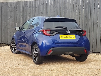 Used Toyota Yaris 2022 for sale - 78560703: Photo