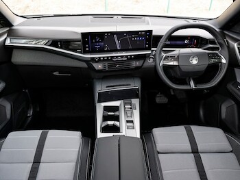 Used Vauxhall Grandland 2025 for sale - 77923910: Photo