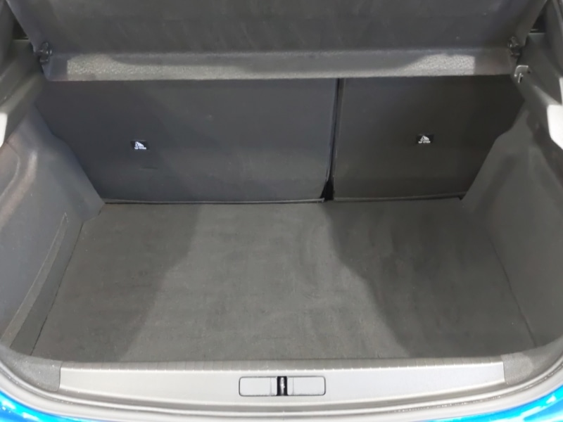 Used Peugeot 208 2022 for sale - 76387628: Photo 8