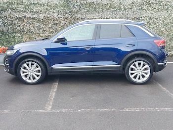 Used Volkswagen T-Roc 2019 for sale - 76446330: Photo