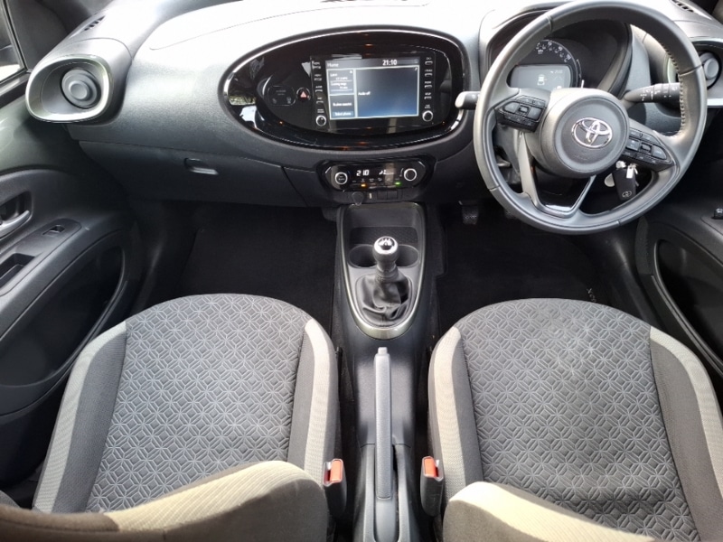 Used Toyota Aygo X 2023 for sale - 76419096: Photo 2