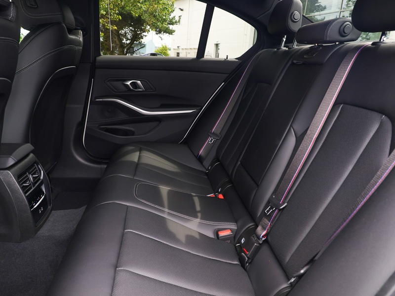 Used BMW 3 Series 2025 for sale - 76571781: Photo 12