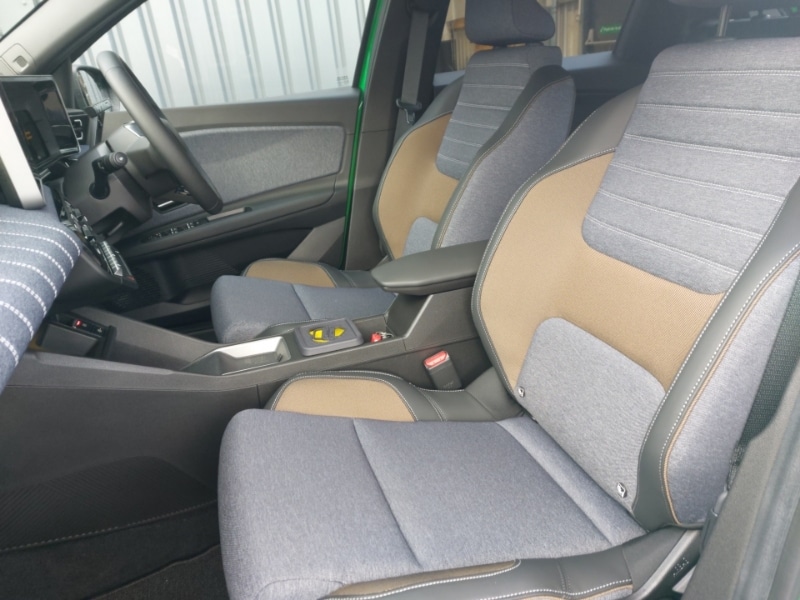 Used Renault 5 2025 for sale - 77717317: Photo 5