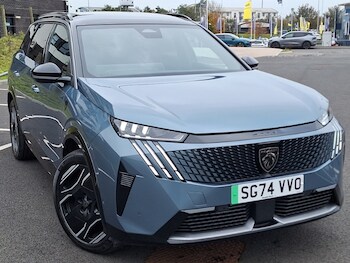 Peugeot - 5008