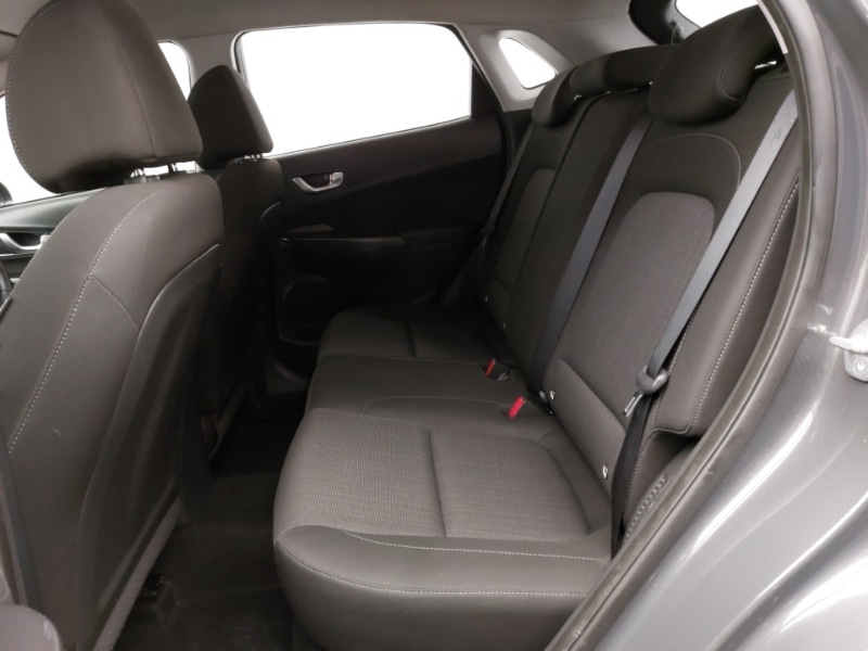 Used Hyundai KONA 2023 for sale - 77982105: Photo 6