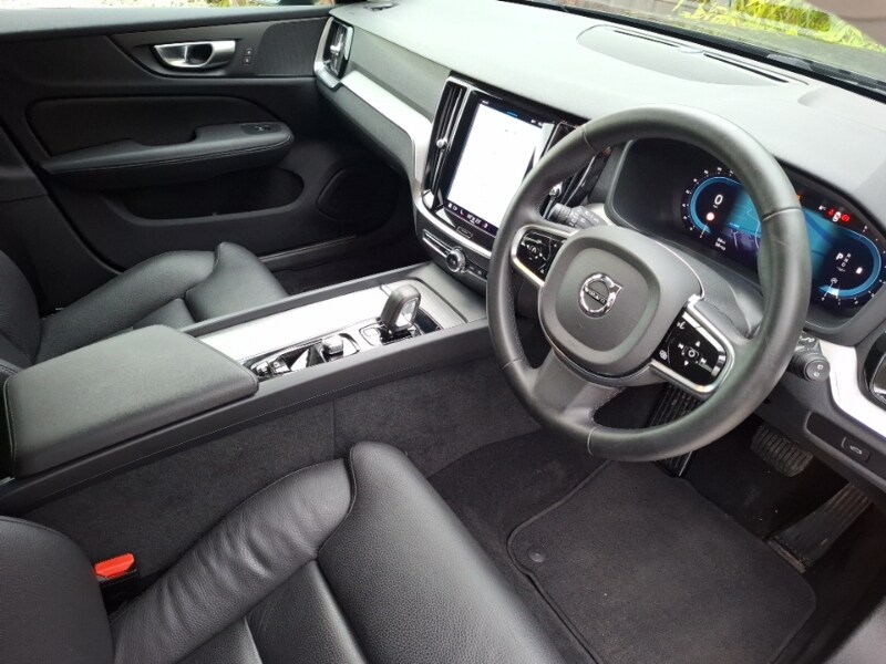 Used Volvo V60 2023 for sale - 78114878: Photo 10