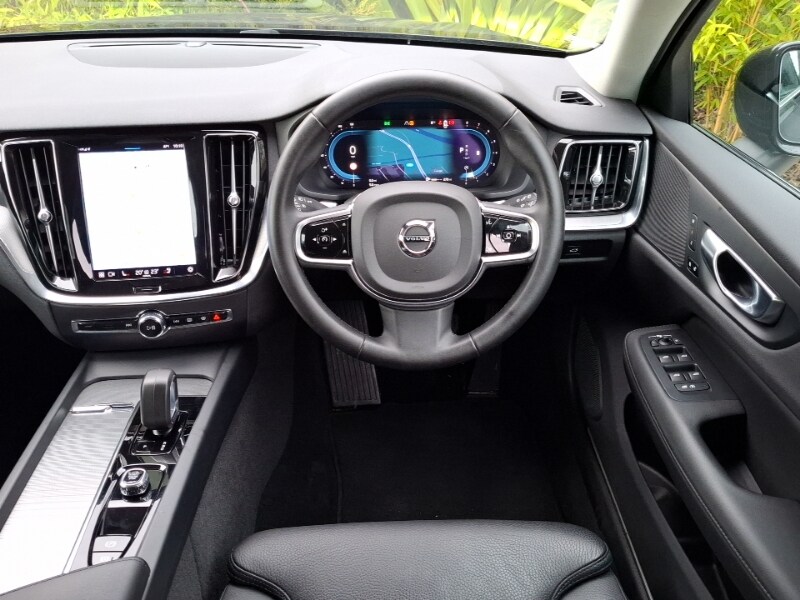 Used Volvo V60 2023 for sale - 78114878: Photo 7