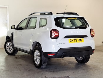 Used Dacia Duster 2023 for sale - 78616993: Photo