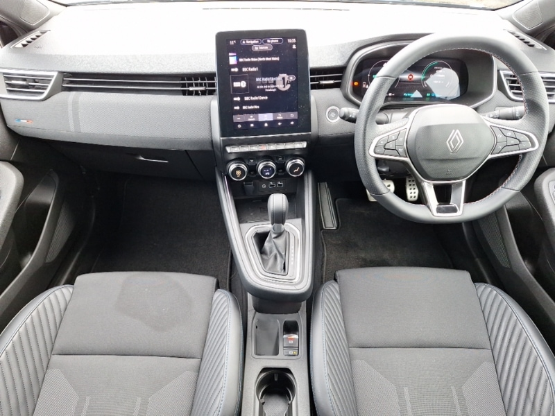 Used Renault Clio 2025 for sale - 77949520: Photo 2