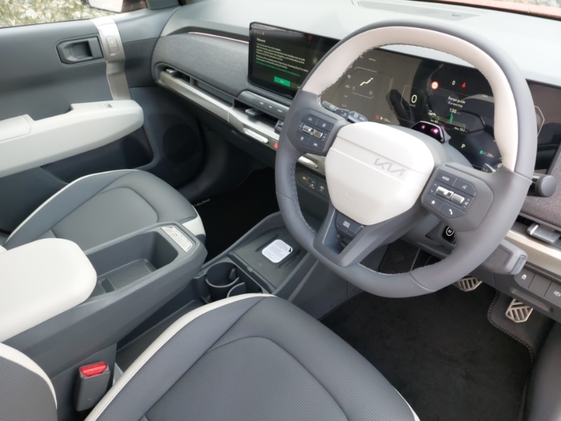 Used Kia EV3 2025 for sale - 77522982: Photo 2