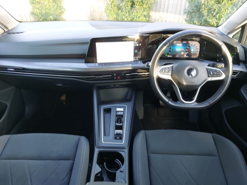 Used Volkswagen Golf 2020 for sale - 77285361: Photo 2