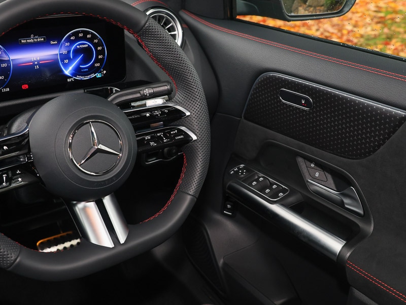 Used Mercedes-Benz EQA 2025 for sale - 76571775: Photo 11