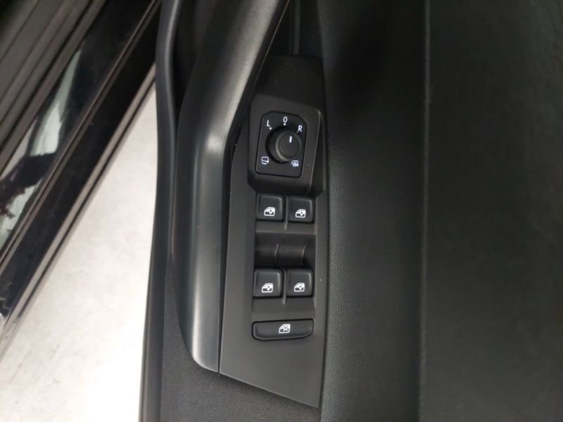 Used Volkswagen Polo 2023 for sale - 76115859: Photo 12