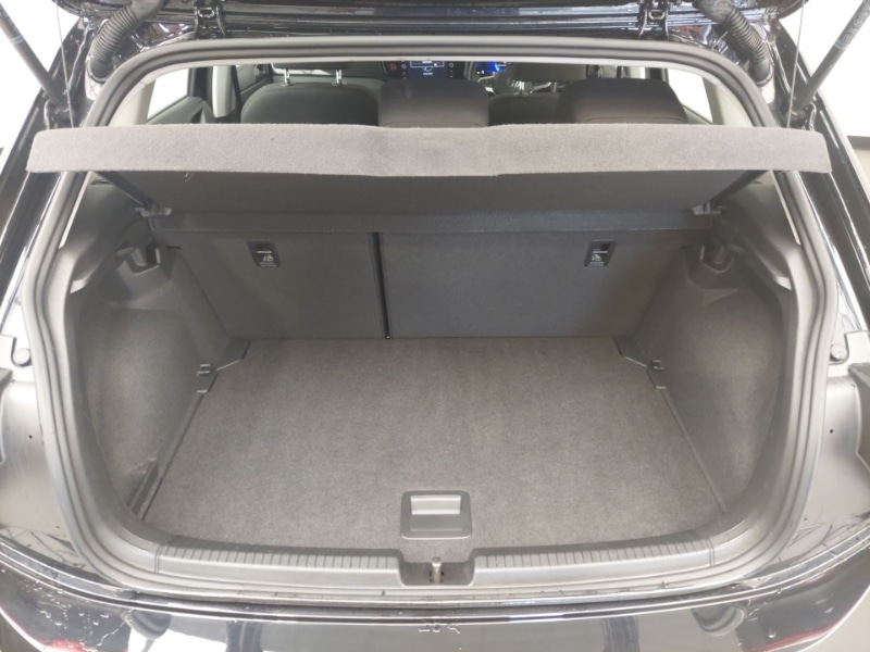 Used Volkswagen Polo 2023 for sale - 76115859: Photo 8