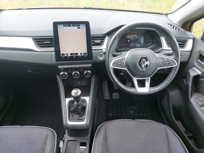 Used Renault Captur 2020 for sale - 76683309: Photo 2