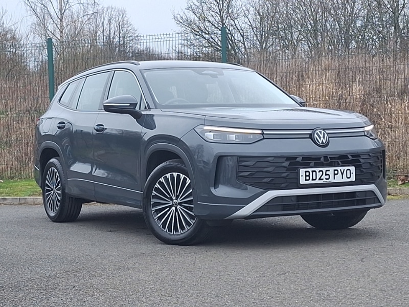 Used Volkswagen Touran 2025 for sale - 77752575: Photo 1