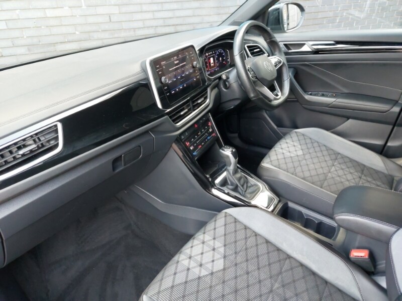 Used Volkswagen T-Roc 2022 for sale - 77004129: Photo 5