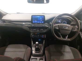 Used Ford Focus 2021 for sale - 78581083: Photo