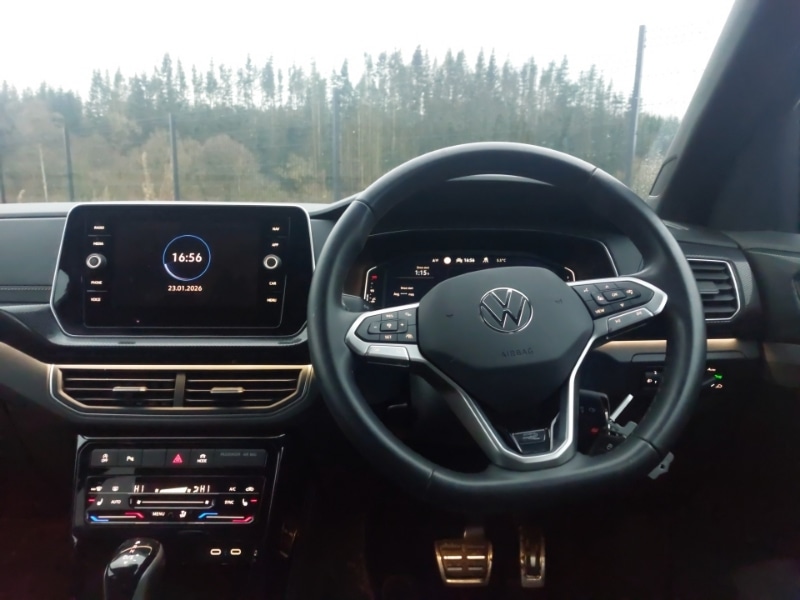 Used Volkswagen T-Cross 2024 for sale - 77304512: Photo 2