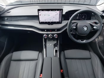 Used Skoda Superb 2024 for sale - 75668669: Photo
