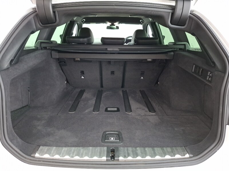 Used BMW 3 Series 2024 for sale - 78146521: Photo 8