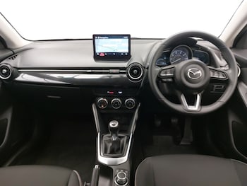 Used Mazda Mazda2 2024 for sale - 76600343: Photo