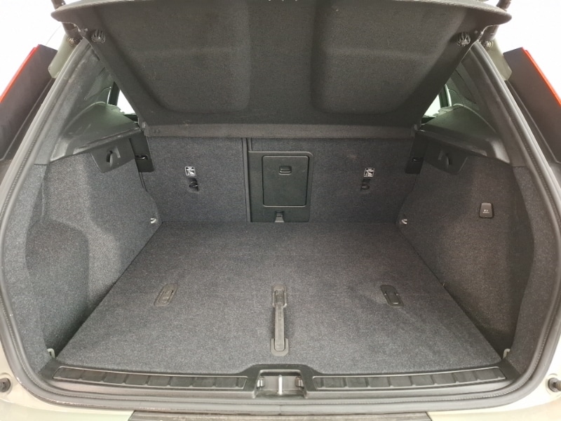 Used Volvo XC40 2024 for sale - 76347586: Photo 8