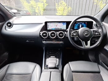 Used Mercedes-Benz GLA 2022 for sale - 75575799: Photo
