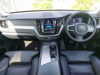 Used Volvo XC60 2023 for sale - 78740321: Photo