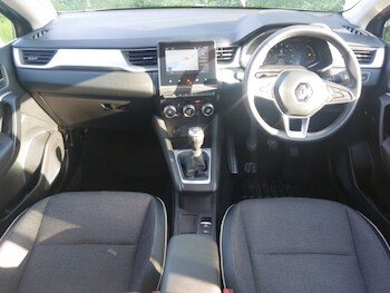 Used Renault Captur 2022 for sale - 78872582: Photo