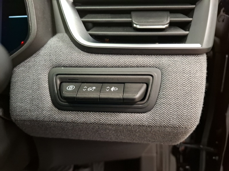 Used Renault Clio 2025 for sale - 77891947: Photo 10