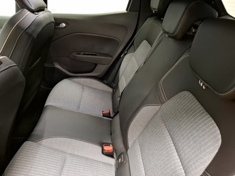 Used Renault Clio 2025 for sale - 77891947: Photo 6