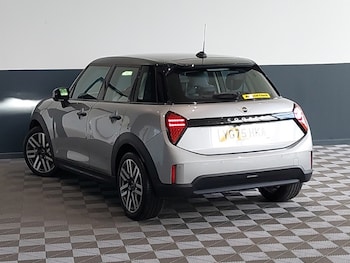 Used MINI Cooper 2025 for sale - 79411370: Photo