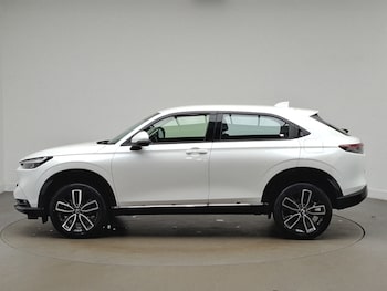 Used Honda HR-V 2023 for sale - 76225536: Photo 4