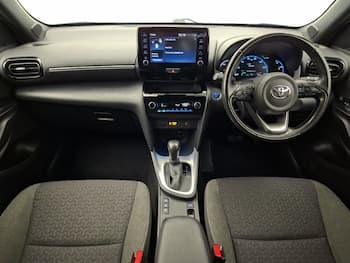 Used Toyota Yaris Cross 2022 for sale - 79623750: Photo