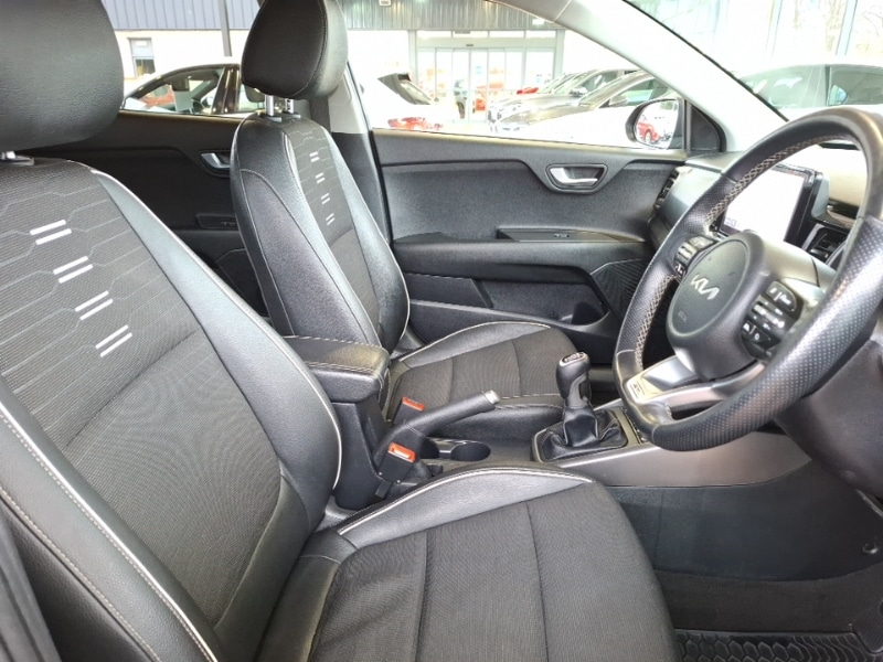 Used Kia Stonic 2023 for sale - 77874643: Photo 5