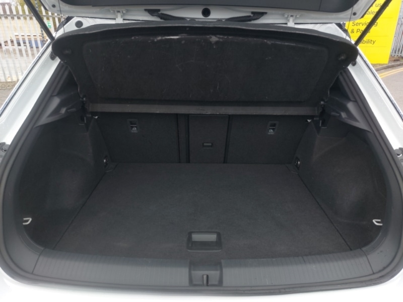 Used Volkswagen T-Roc 2022 for sale - 76912222: Photo 8