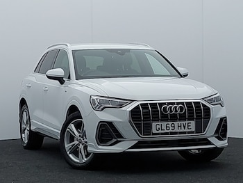 Audi - Q3