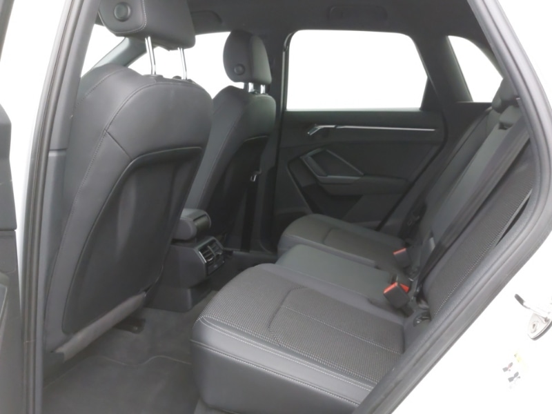 Used Audi Q3 2019 for sale - 76600394: Photo 6