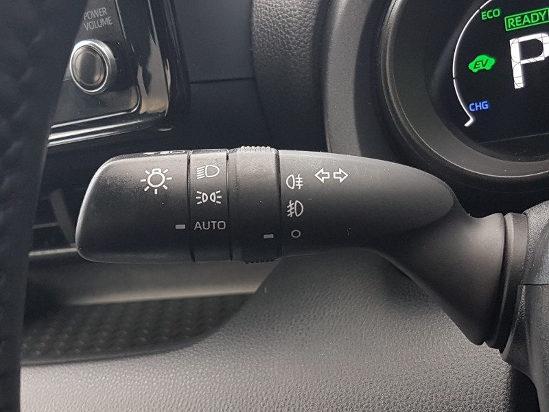 Used Toyota Yaris 2022 for sale - 77338686: Photo 11