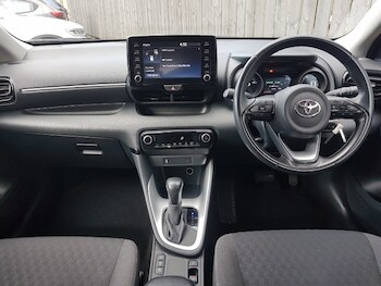 Used Toyota Yaris 2022 for sale - 77338686: Photo